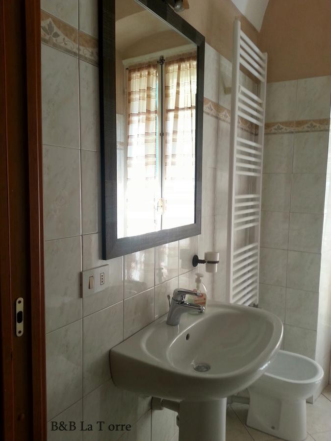 Bed and Breakfast La Torre Dolceacqua Zimmer foto
